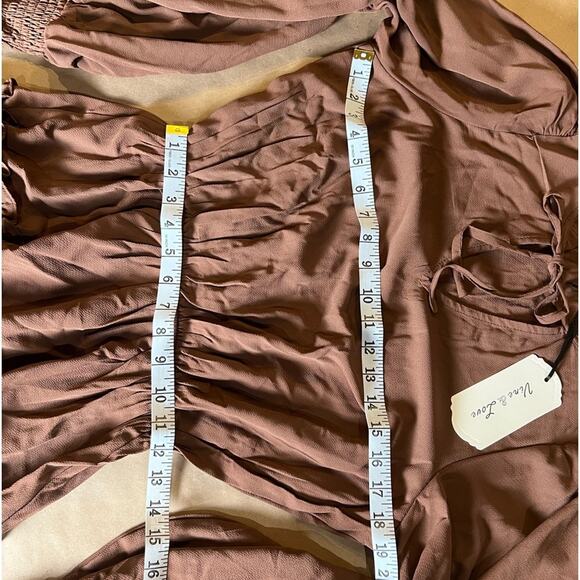 Vine & Love Dress Brown Ruffle sleeves and skirt with tie front - Picture 7 of 9